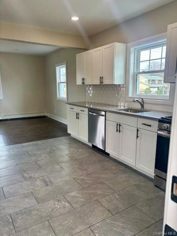 1026 Glen Cove Avenue, Glen Head, NY 11545