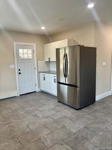 1026 Glen Cove Avenue, Glen Head, NY 11545