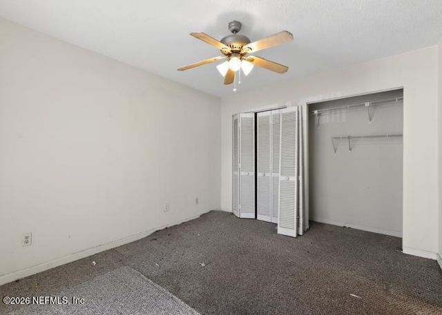 1101 W DEFENDER Court 1101, Jacksonville, FL 32233