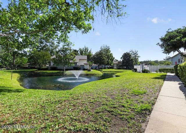 1101 W DEFENDER Court 1101, Jacksonville, FL 32233