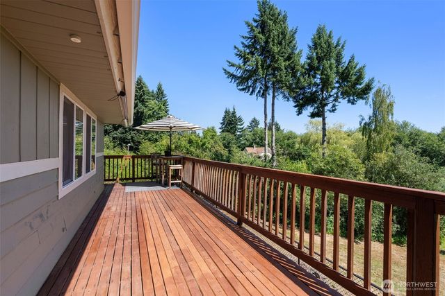 19445 Viking Avenue NW, Poulsbo, WA 98370