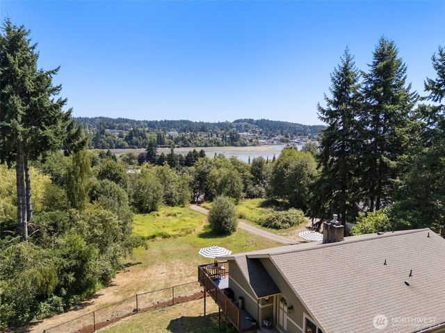 19445 Viking Avenue NW, Poulsbo, WA 98370