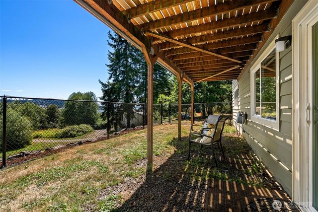 19445 Viking Avenue NW, Poulsbo, WA 98370