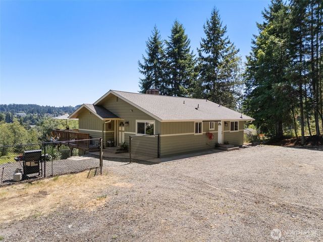 19445 Viking Avenue NW, Poulsbo, WA 98370
