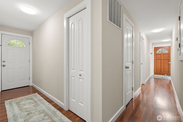 19445 Viking Avenue NW, Poulsbo, WA 98370