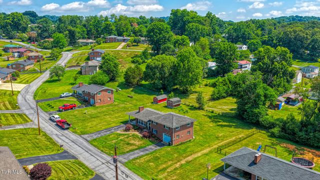 213 Darlington Drive, Kingsport, TN 37660