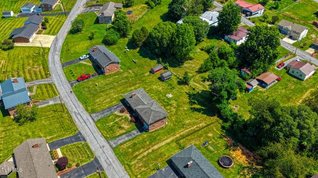 213 Darlington Drive, Kingsport, TN 37660