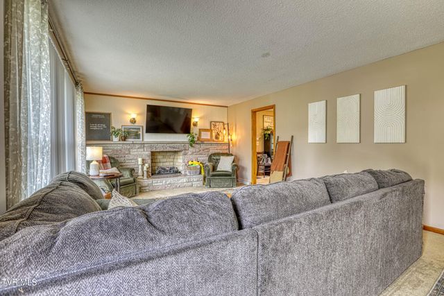 213 Darlington Drive, Kingsport, TN 37660