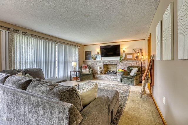 213 Darlington Drive, Kingsport, TN 37660
