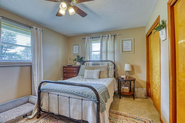 213 Darlington Drive, Kingsport, TN 37660