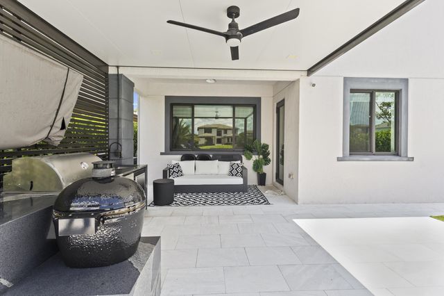 10855 Passage Way, Parkland, FL 33076