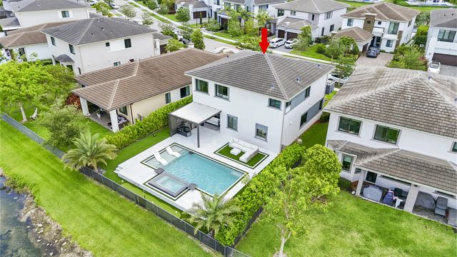 10855 Passage Way, Parkland, FL 33076