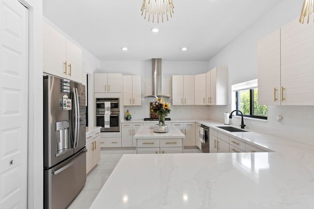 10855 Passage Way, Parkland, FL 33076