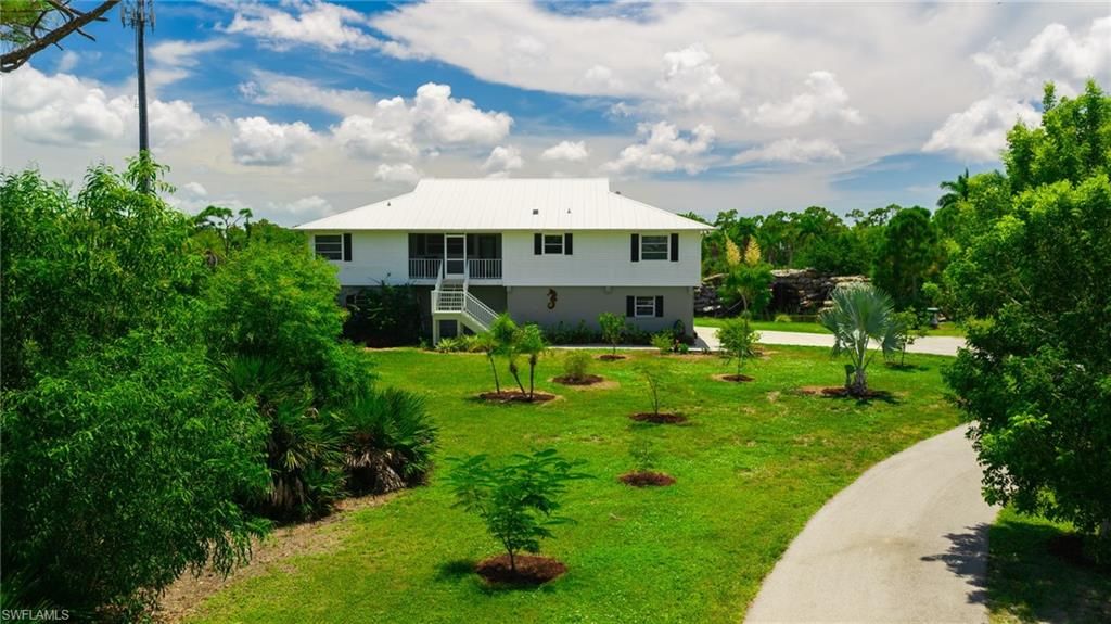 3989 Sunshine BLVD, ST. JAMES CITY, FL 33956 — photo 4