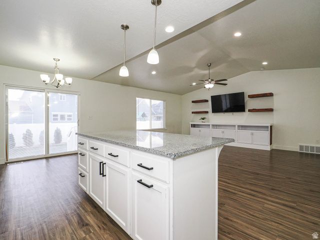 868 E CLIFFROSE DR, Eagle Mountain, UT 84005