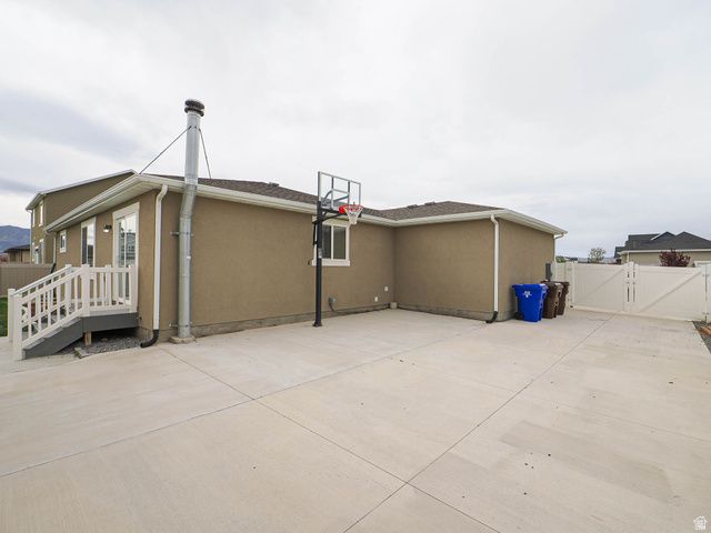 868 E CLIFFROSE DR, Eagle Mountain, UT 84005