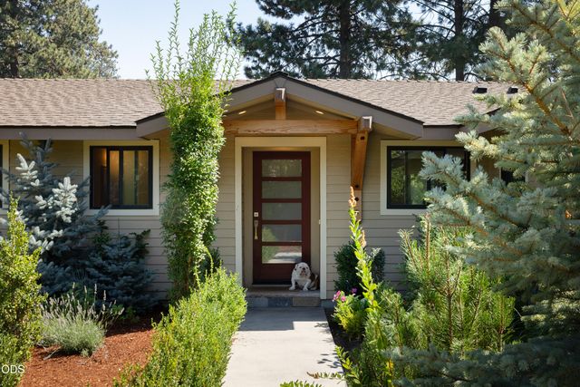 61084 Parrell Road, Bend, OR 97702