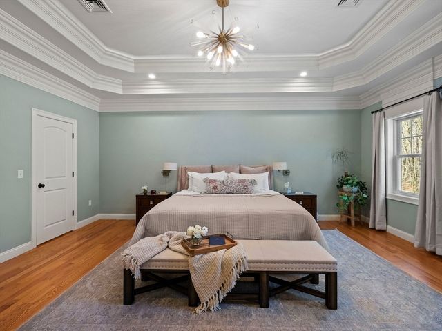 51 Hartwell Avenue, Littleton, MA 01460