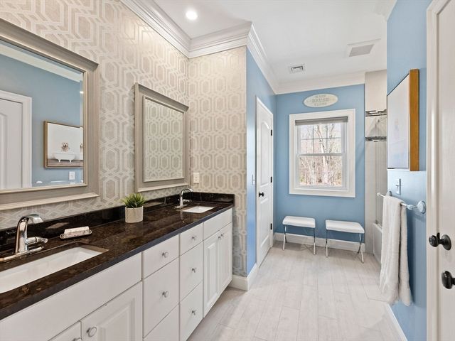 51 Hartwell Avenue, Littleton, MA 01460