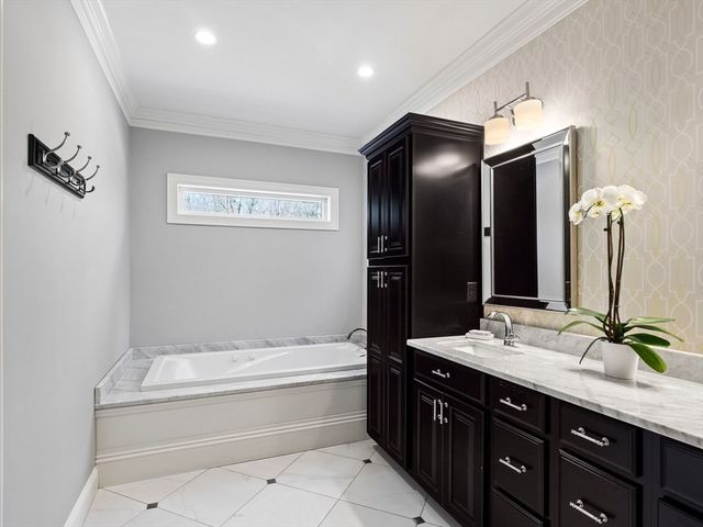 51 Hartwell Avenue, Littleton, MA 01460