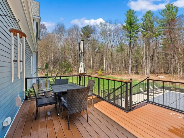 51 Hartwell Avenue, Littleton, MA 01460