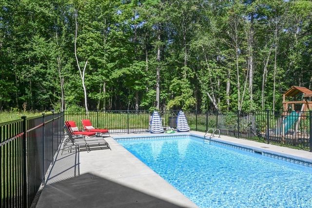 51 Hartwell Avenue, Littleton, MA 01460