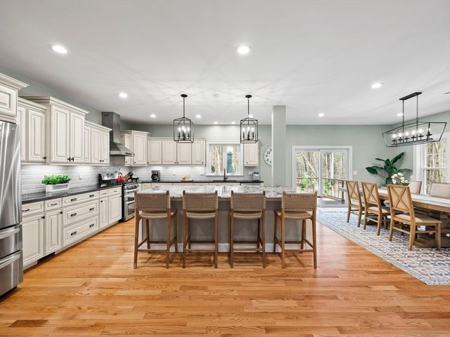 51 Hartwell Avenue, Littleton, MA 01460