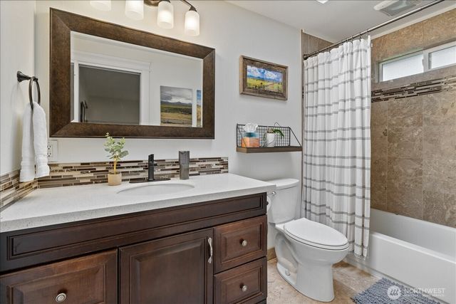 1109 Lewis Lane SE, Issaquah, WA 98027