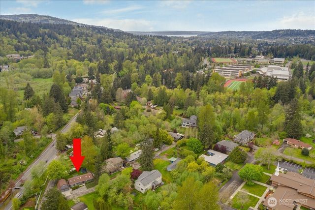 1109 Lewis Lane SE, Issaquah, WA 98027