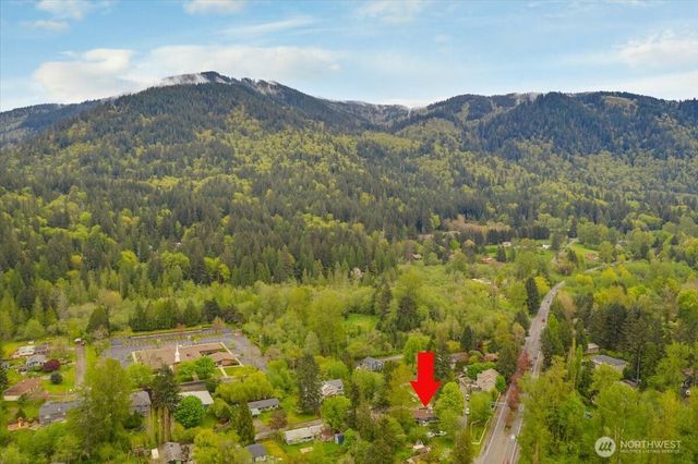 1109 Lewis Lane SE, Issaquah, WA 98027