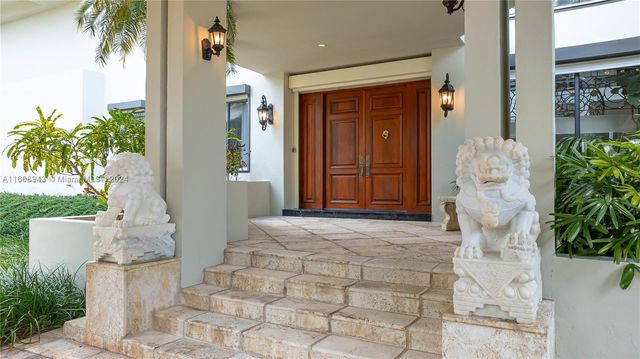 241 Cape Florida Dr, Key Biscayne, FL 33149