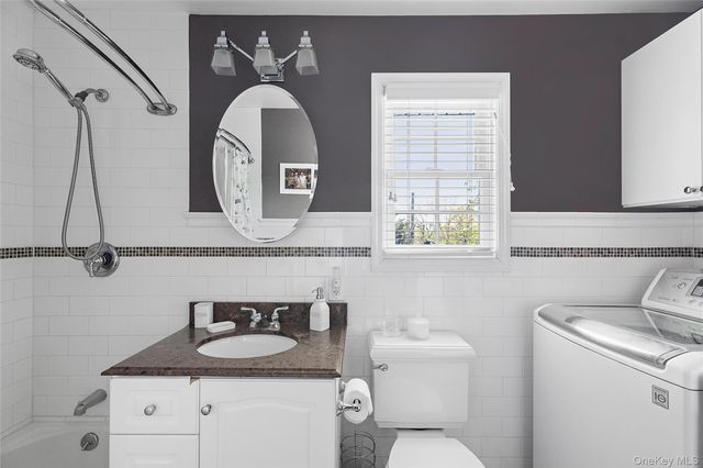 41 Evelyn Drive, Bethpage, NY 11714