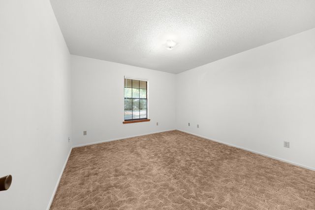 239 E College Street, Alba, TX 75410