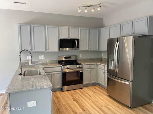 4019 Darrow Drive, Leland, NC 28451
