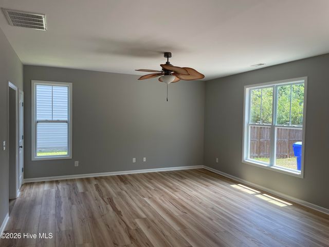 4019 Darrow Drive, Leland, NC 28451