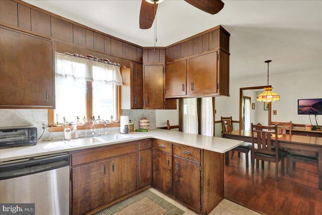 1170 N MANOR RD, Honey Brook, PA 19344