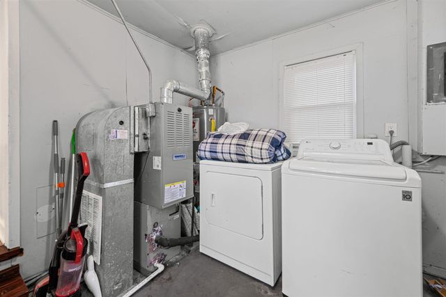 23401 Powell, Hazel Park, MI 48030