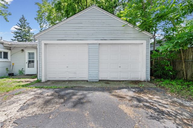23401 Powell, Hazel Park, MI 48030