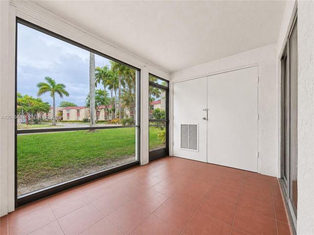 3rd Ct 3rd Court 20135 1, Miami, FL 33179