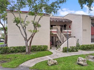 3rd Ct 3rd Court 20135 1, Miami, FL 33179