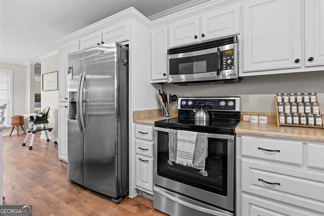 5605 Woodstone Drive, Blackshear, GA 31516