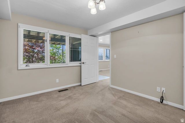 811 N GRANDRIDGE DR, Salt Lake City, UT 84103