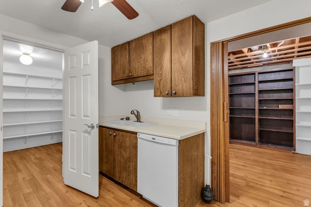 811 N GRANDRIDGE DR, Salt Lake City, UT 84103