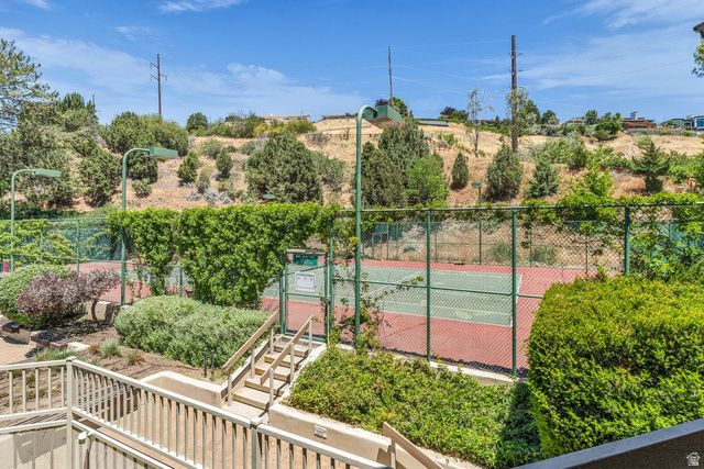 811 N GRANDRIDGE DR, Salt Lake City, UT 84103
