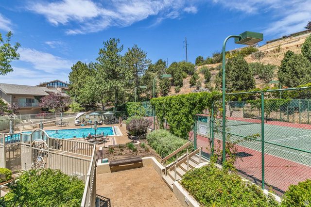 811 N GRANDRIDGE DR, Salt Lake City, UT 84103
