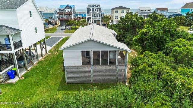 316 E Dolphin Drive, Oak Island, NC 28465