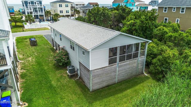 316 E Dolphin Drive, Oak Island, NC 28465