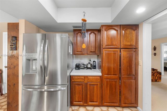 1915 Jacaranda Dr, Fort Pierce, FL 34949