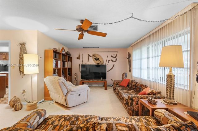 1915 Jacaranda Dr, Fort Pierce, FL 34949
