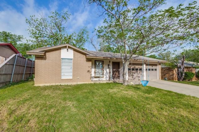 4201 Redstone Road, Denton, TX 76209